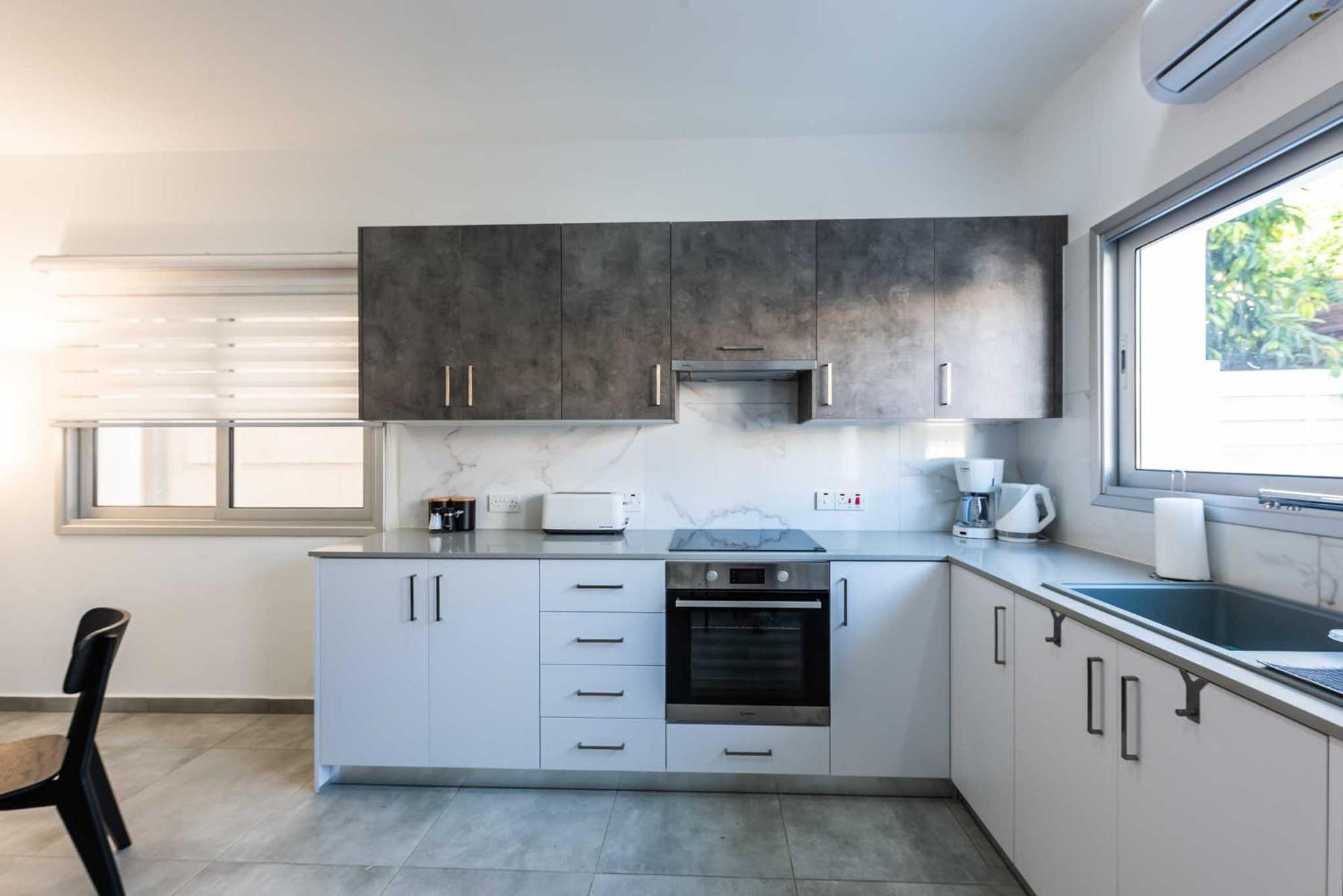 Kition City Apartments - Central Location لارنكا المظهر الخارجي الصورة